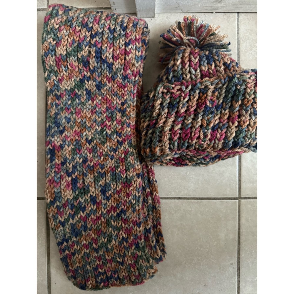 Knitted hat and scarf set
